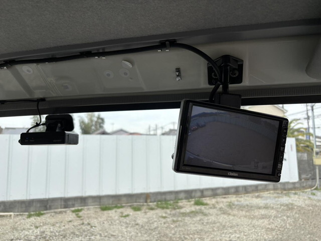 いすゞエルフ冷凍車（冷蔵車）小型（2t・3t）[写真30]