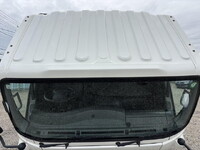 いすゞエルフ冷凍車（冷蔵車）小型（2t・3t）[写真34]