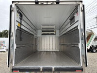 いすゞエルフ冷凍車（冷蔵車）小型（2t・3t）[写真08]