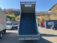 三菱ふそうキャンターダンプ小型（2t・3t）[写真12]