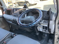 三菱ふそうキャンターダンプ小型（2t・3t）[写真28]