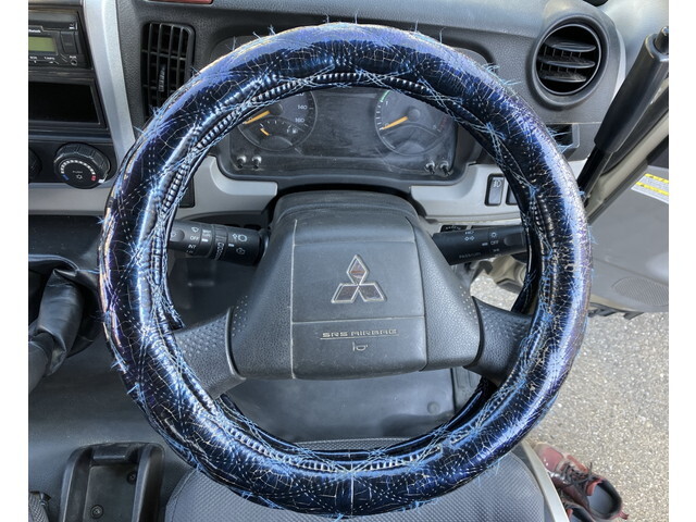 三菱ふそうキャンターダンプ小型（2t・3t）[写真29]