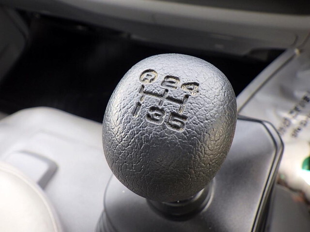 トヨタダイナクレーン3段小型（2t・3t）[写真17]