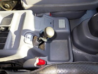 いすゞフォワードクレーン5段増トン（6t・8t）[写真15]