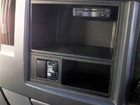 いすゞフォワードクレーン5段増トン（6t・8t）[写真18]