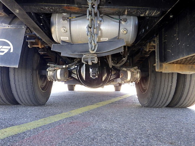 いすゞフォワードクレーン5段増トン（6t・8t）[写真19]