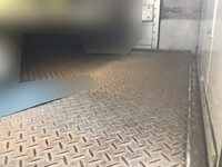 UDトラックスクオンアルミウイング大型（10t）[写真12]