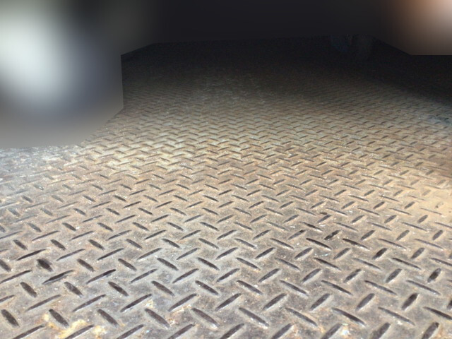 UDトラックスクオンアルミウイング大型（10t）[写真12]