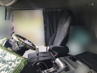 UDトラックスクオンアルミウイング大型（10t）[写真28]