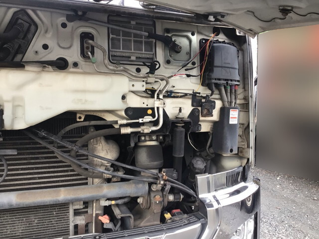 UDトラックスクオンアルミウイング大型（10t）[写真08]