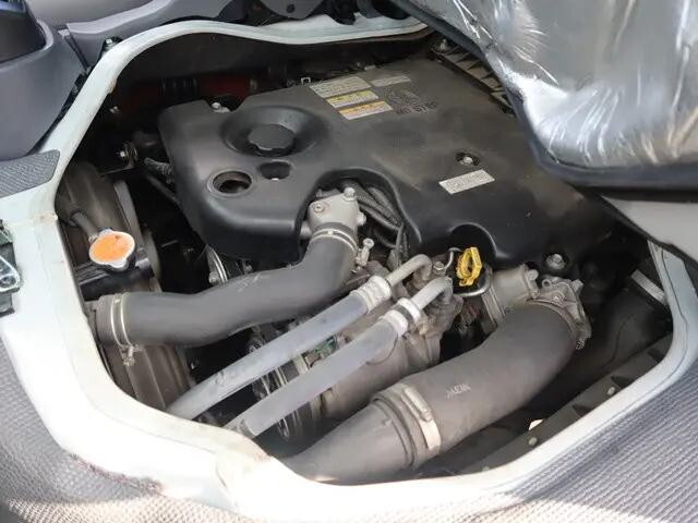 いすゞエルフダブルキャブ（Wキャブ）小型（2t・3t）[写真18]