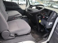 いすゞエルフダブルキャブ（Wキャブ）小型（2t・3t）[写真26]