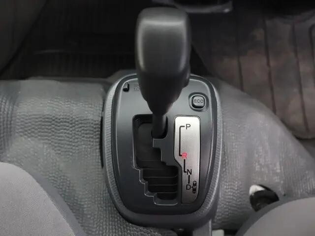 いすゞエルフダブルキャブ（Wキャブ）小型（2t・3t）[写真31]