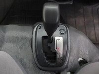 いすゞエルフダブルキャブ（Wキャブ）小型（2t・3t）[写真32]