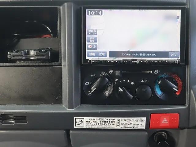 いすゞエルフダブルキャブ（Wキャブ）小型（2t・3t）[写真32]