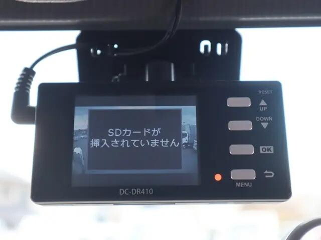 いすゞエルフダブルキャブ（Wキャブ）小型（2t・3t）[写真33]