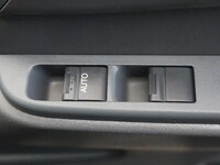 いすゞエルフダブルキャブ（Wキャブ）小型（2t・3t）[写真37]