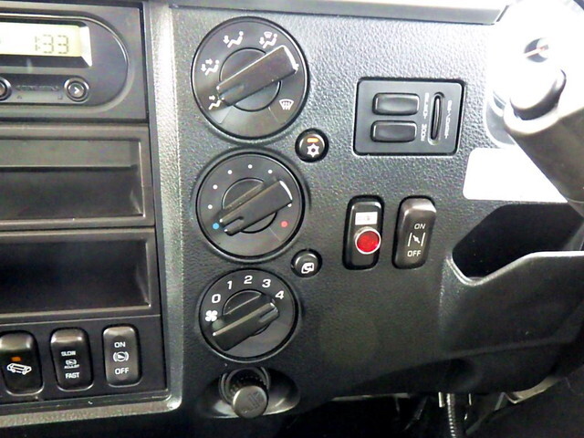 三菱ふそうファイターアルミウイング中型（4t）[写真15]