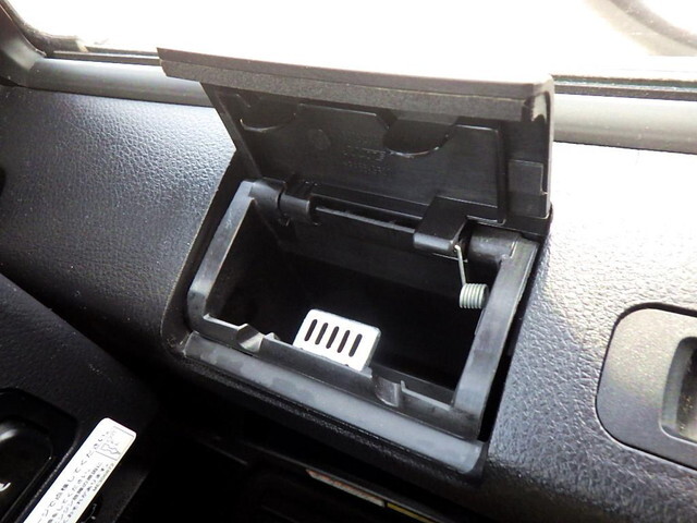 三菱ふそうファイターアルミウイング中型（4t）[写真16]