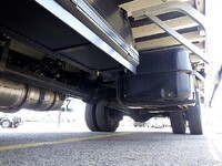 三菱ふそうファイターアルミウイング中型（4t）[写真24]