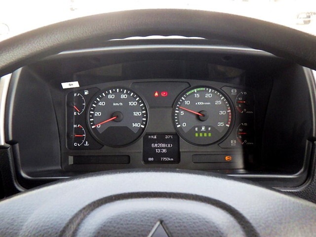 三菱ふそうファイターアルミウイング中型（4t）[写真40]