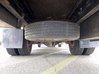 いすゞフォワードクレーン3段中型（4t）[写真12]