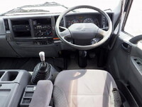 いすゞフォワードクレーン3段中型（4t）[写真40]