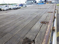 いすゞフォワードクレーン3段中型（4t）[写真08]