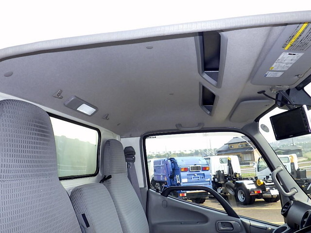 日野デュトロ冷凍車（冷蔵車）小型（2t・3t）[写真14]