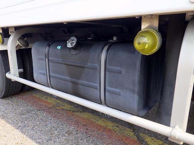 日野デュトロ冷凍車（冷蔵車）小型（2t・3t）[写真38]