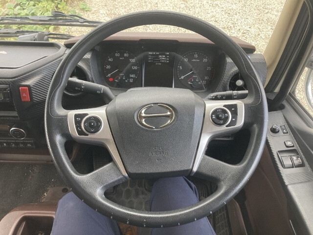 日野レンジャー冷凍車（冷蔵車）中型（4t）[写真32]