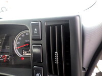 UDトラックスコンドルコンテナ専用車中型（4t）[写真17]