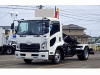 UDトラックスコンドルコンテナ専用車中型（4t）[写真01]