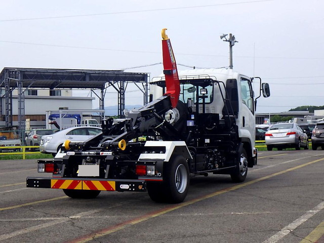 UDトラックスコンドルコンテナ専用車中型（4t）[写真02]