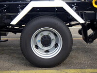 UDトラックスコンドルコンテナ専用車中型（4t）[写真25]