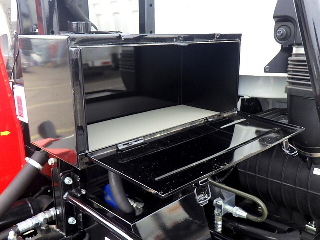 UDトラックスコンドルコンテナ専用車中型（4t）[写真32]