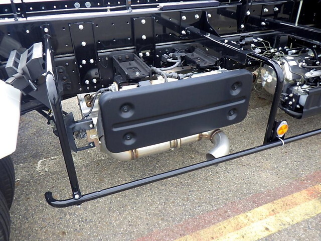 UDトラックスコンドルコンテナ専用車中型（4t）[写真36]