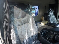 三菱ふそうスーパーグレートセルフクレーン4段大型（10t）[写真11]