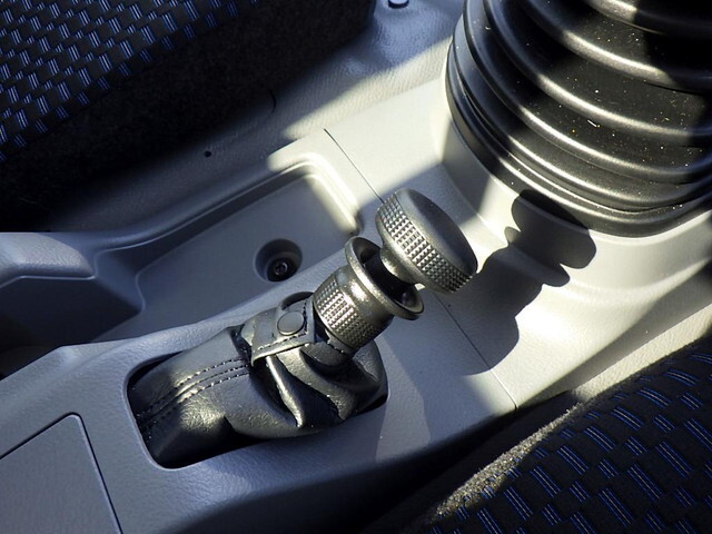 日野デュトロ平ボディ小型（2t・3t）[写真16]