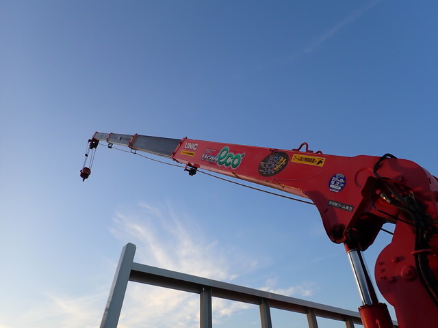 三菱ふそうキャンタークレーン4段小型（2t・3t）[写真17]