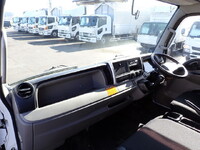 三菱ふそうキャンタークレーン4段小型（2t・3t）[写真36]