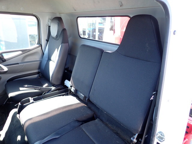 三菱ふそうキャンタークレーン4段小型（2t・3t）[写真36]