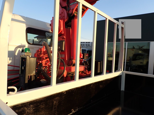 三菱ふそうキャンタークレーン4段小型（2t・3t）[写真07]