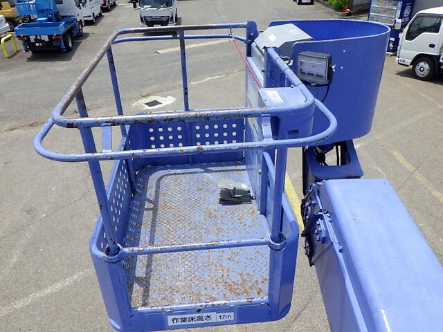 日野デュトロ高所作業車小型（2t・3t）[写真09]