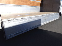 いすゞフォワードアルミウイング中型（4t）[写真14]