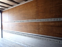 いすゞフォワードアルミウイング中型（4t）[写真22]