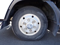 いすゞフォワードアルミウイング中型（4t）[写真28]