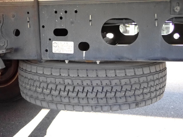 いすゞフォワードアルミウイング中型（4t）[写真29]