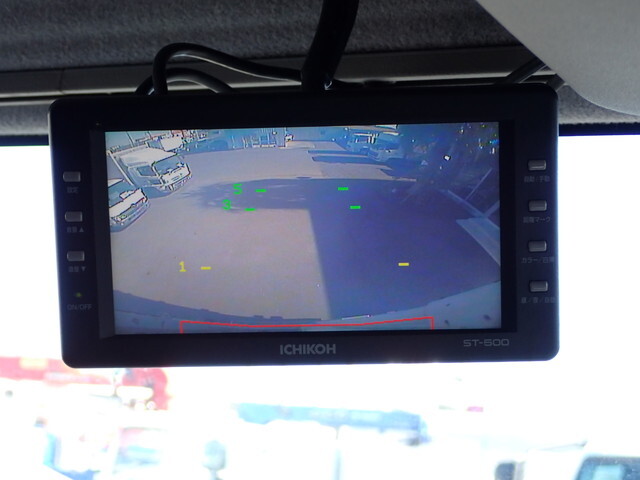 いすゞフォワードアルミウイング中型（4t）[写真33]