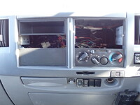 いすゞフォワードアルミウイング中型（4t）[写真35]